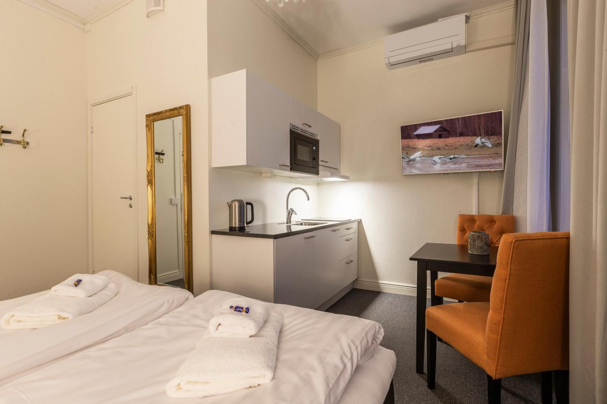 Hotell Drottninggatan 11 Боден Экстерьер фото